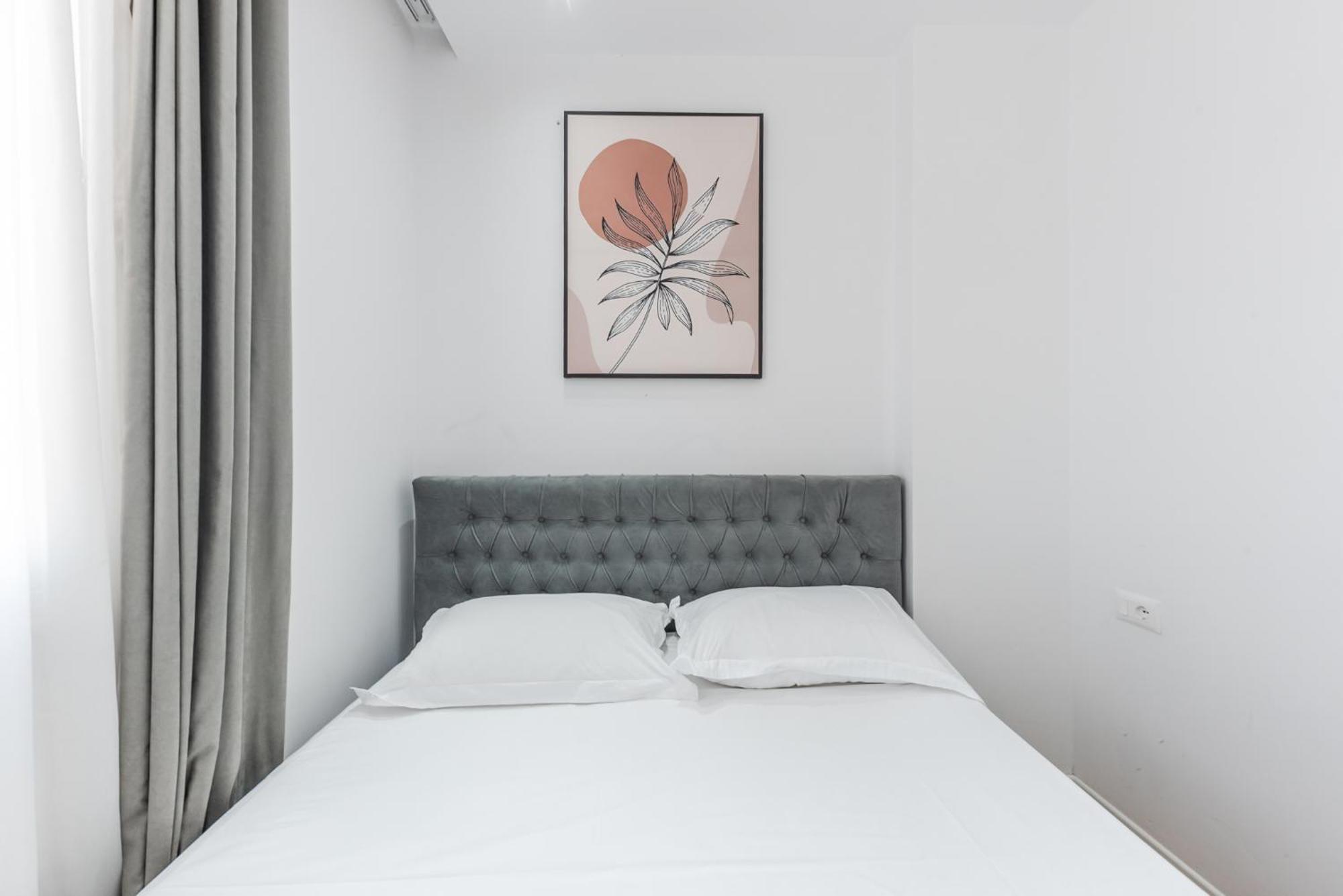 Atelier Apartments By Kondo Stays Тирана Экстерьер фото